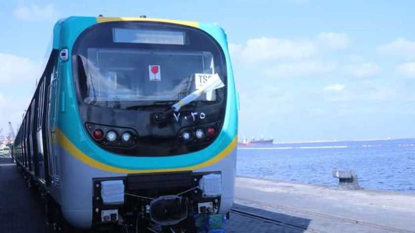 مدير مترو الإسكندرية: المشروع يتضمن تشغيل 20 قطارا في المرحلة الأولى