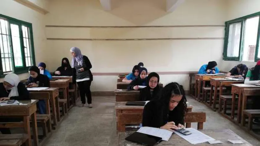 مواصفات أسئلة امتحان مادة التربية الوطنية للصف الأول الثانوي