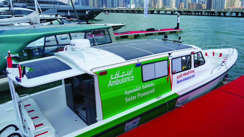 «إسعاف دبي» تطلق «زورق إسعاف» بالطاقة الشمسية