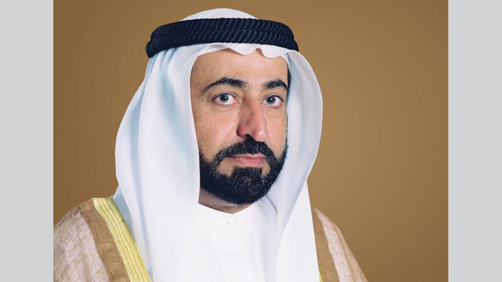 حاكم الشارقة يعزي سلطان عمان في ضحايا السيول والأمطار