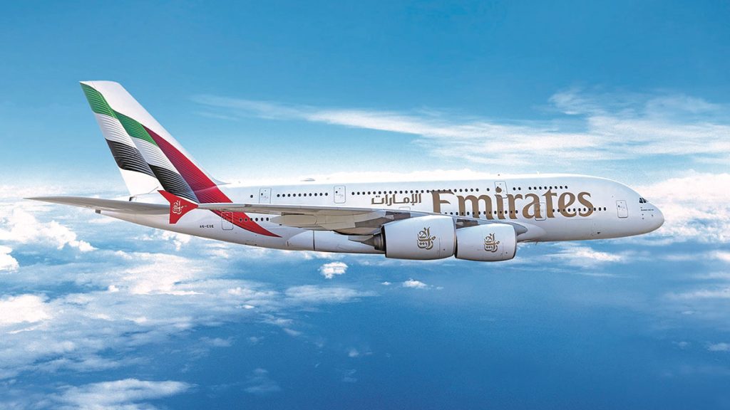 طيران الإمارات ترفع تعليق إنجاز إجراءات المسافرين من دبي