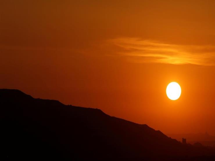 علامات ليلة القدر وموعدها وشرط استجابة الدعاء.. 3 مسائل مهمة يوضحها المفتي