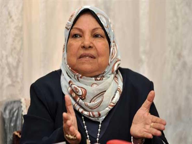 سعاد صالح: من حق الخاطب رؤية شَعر خطيبته حتى لو منتقبة.. و”يشوفها بلبس البيت عند الحنابلة”