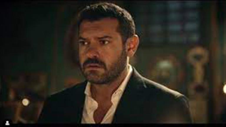 عمرو يوسف يكشف رأي زوجته كندة علوش في فيلم “شقو”.. ماذا قالت؟