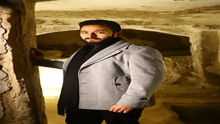 حمادة هلال يمازح متابعيه بـ فيديو طريف من كواليس “المداح”