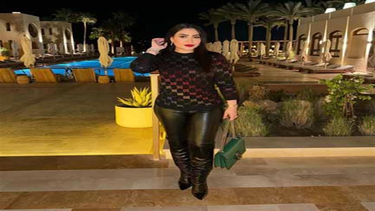 صور.. المطربة بوسي بإطلالة مميزة في أحدث ظهور لها