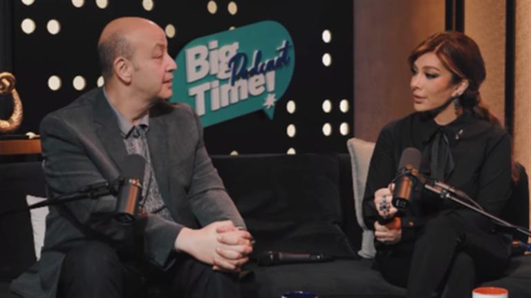 تحرر غير عادي.. أصالة تكشف أسباب خلعها “الحذاء” أثناء الغناء على المسرح