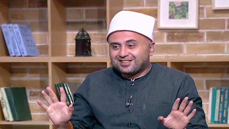 داعية: يضع حل لمن سرق مال ويريد أن يرجعة دون أن يدري المسروق