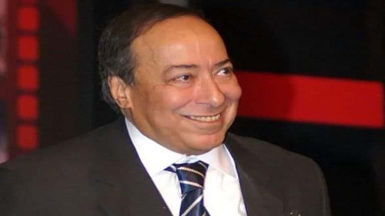 28 صورة نادرة للفنان الكبير صلاح السعدني في مراحل مختلفة من حياته