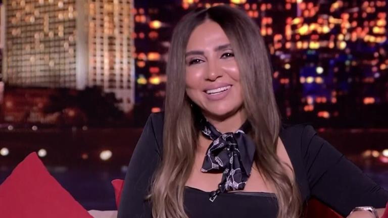 عمرو أديب يشيد بـ مها سليم بسبب “نعمة الأفوكاتو”.. ومحمد سامي: منتجة فنانة