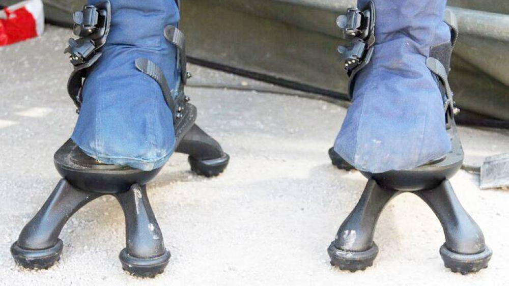 موسكو: أحذية جديدة للحماية من الألغام