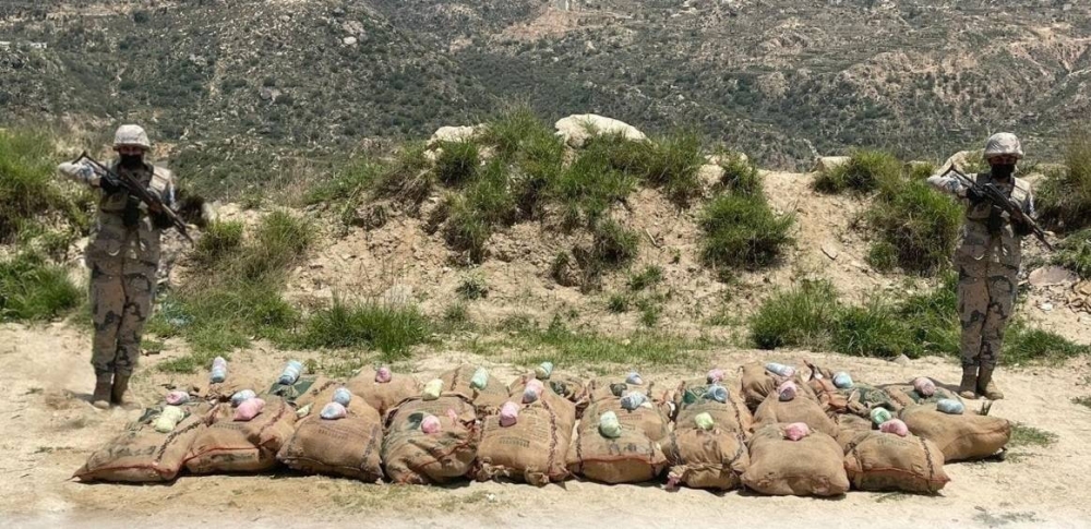 حرس الحدود بجازان يحبط تهريب 435 كيلوغراما من القات