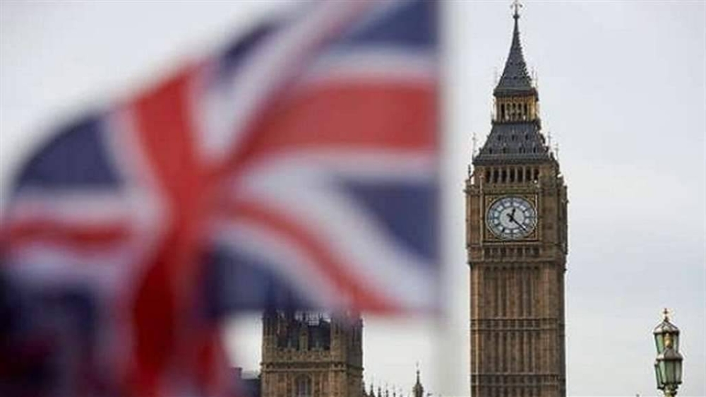 بعد عِشرة 21 عاماً.. خطأ يتسبب بطلاق زوجين بريطانيين