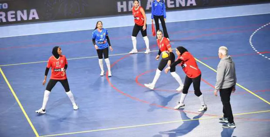 «سيدات» الأهلي يواجه الزمالك في نهائي دوري كرة الطائرة