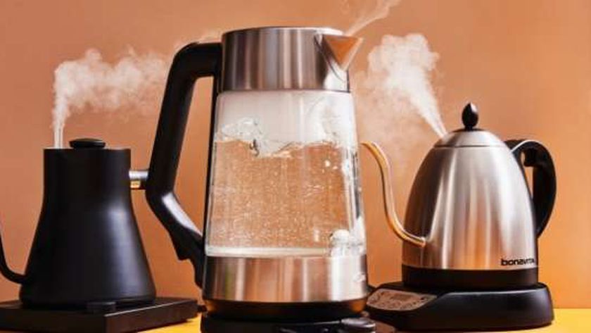 أسهل طريقة لتنظيف الغلاية الكهربائية والتخلص من الصدأ.. «جربيها الآن»