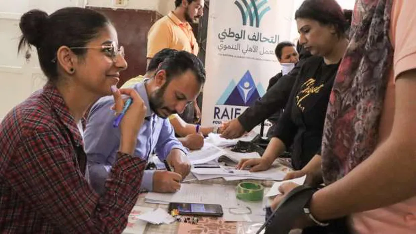 الكنيسة الأسقفية الأنجليكانية تنظم قافلة طبية بالسويس