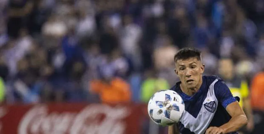 سارسفيلد يقتنص نقطة ثمينة من متصدر المجموعة الأولى برابطة الأرجنتين