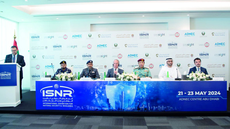 «آيسنار أبوظبي 2024» ينطلق 21 الجاري بمشاركة عالمية قياسية