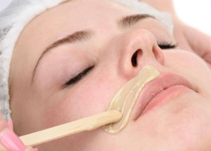 ماسك الحليب البودرة لتفتيح البشرة.. نضارة تدوم في فصل الصيف