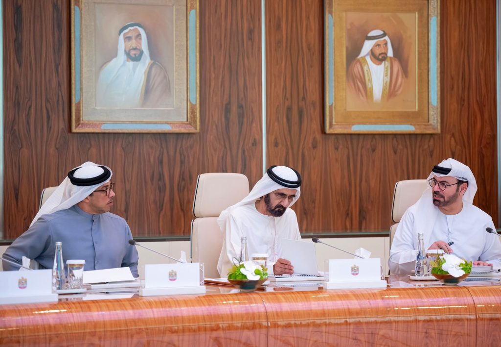 محمد بن راشد يعتمد الأجندة الوطنية للشباب حتى العام 2031