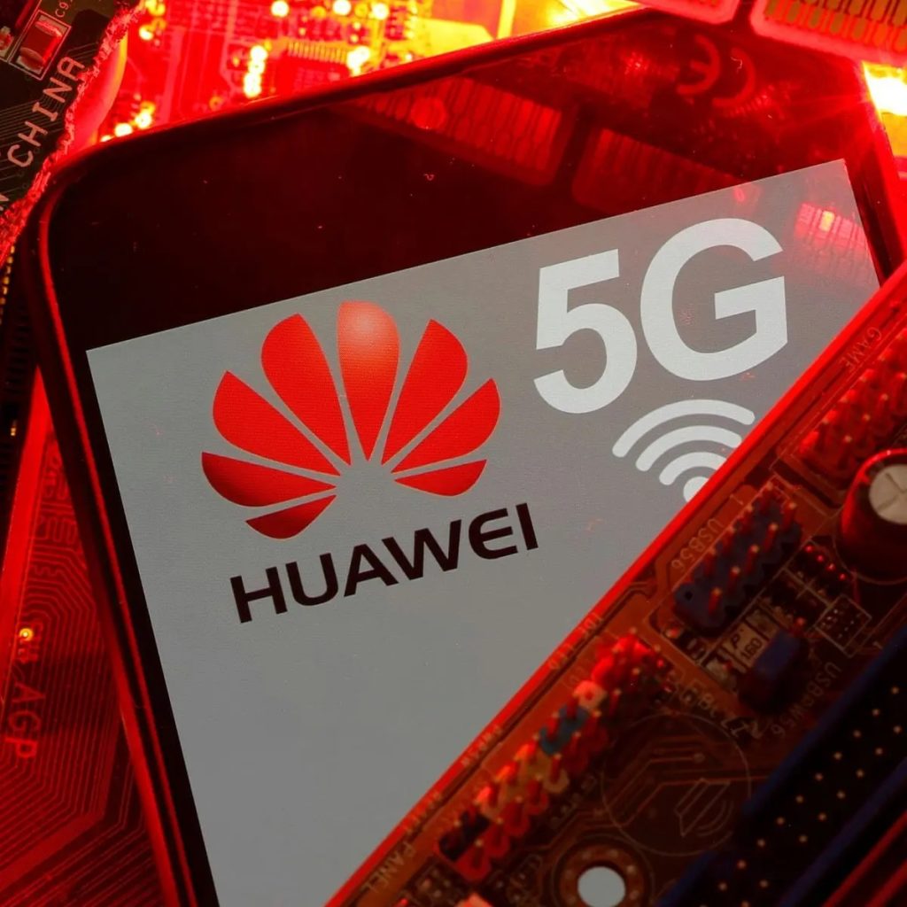 ألمانيا تقترب من حظر استخدام معدات هواوي في شبكات اتصالات الجيل الخامس