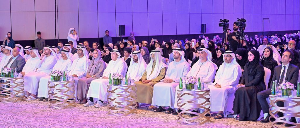 نهيان بن مبارك يدشن فعاليات “اليوم المفتوح” لصندوق الوطن