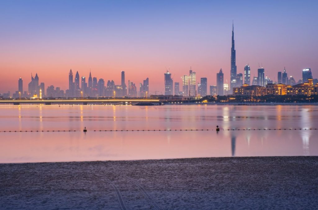 الطقس غداً.. صحو إلى غائم جزئياً