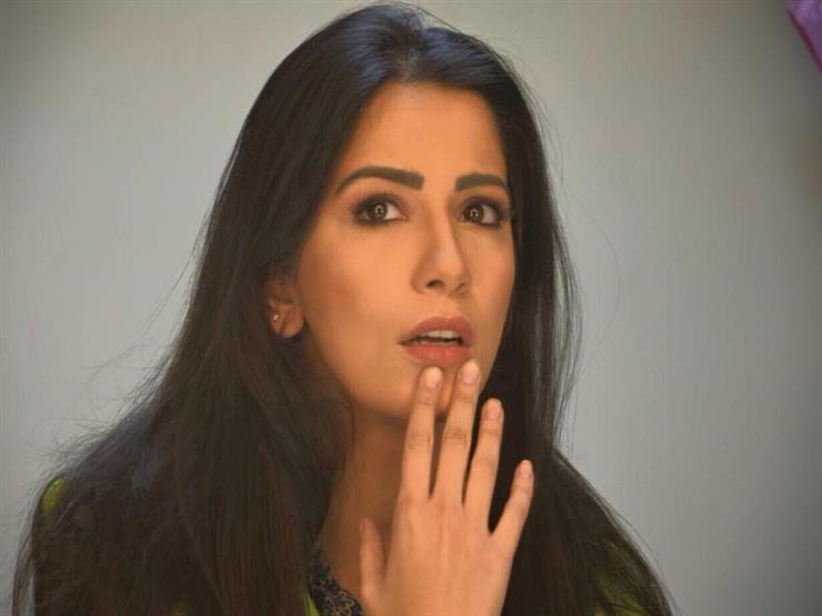 أميرة هاني: سائق شركة توصيل خاصة تطاول عليّ بألفاظ مسيئة وقام بتوبيخي