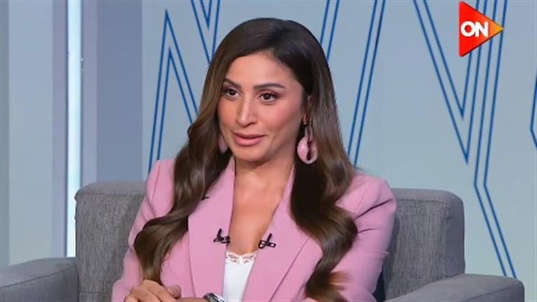 دينا الشربيني تكشف عن اسم حبيبها الغامض: “رجل أعمال من خارج الوسط الفني”