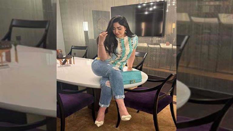 “هو ده تيشيرت الأرجنتين؟”.. الجمهور يعلق على إطلالة بوسي الجديدة