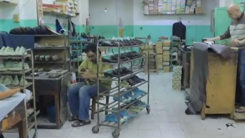 تأسس منذ 72 سنة.. حكاية مصنع مصري للجلود وصل للعالمية