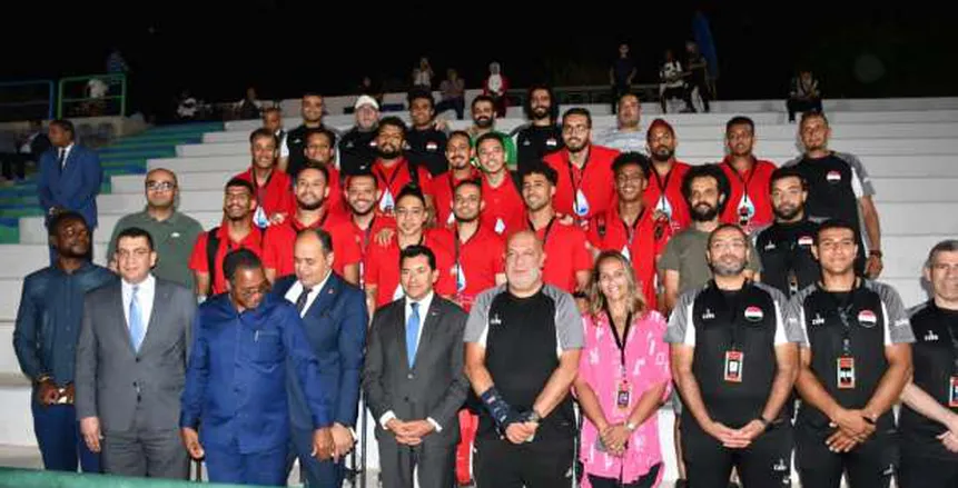 وزير الشباب والرياضة يدعم منتخب الساق الواحدة في بطولة إفريقيا