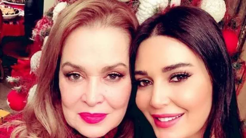 سيرين عبدالنور تستأنف نشاطها الفني بعد وفاة والدتها: بحضر مفاجأة للجمهور المصري