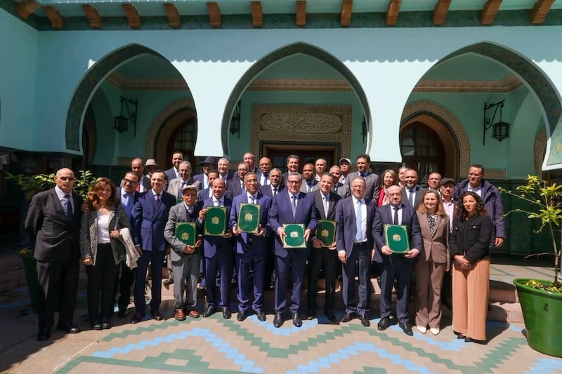 الحكومة ترد على انتقادات المعارضة: “زيادة ألف درهم” تاريخية وغير مسبوقة