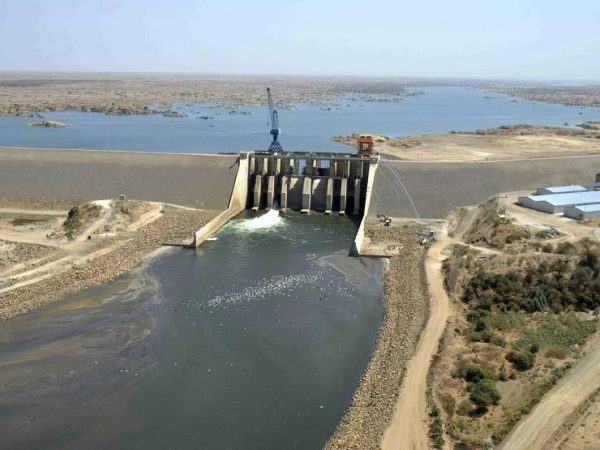 مستشار برلماني ينتقد عدم وفاء الحكومة بتعهداتها بإنجاز 129 سدّا تلّيا وصغيرا ما بين سنتي 2022 و2024