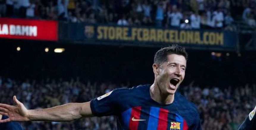 يورو 2024.. إصابة ليفاندوفسكي مع بولندا وهولندا تحرم من فرانكي دي يونج