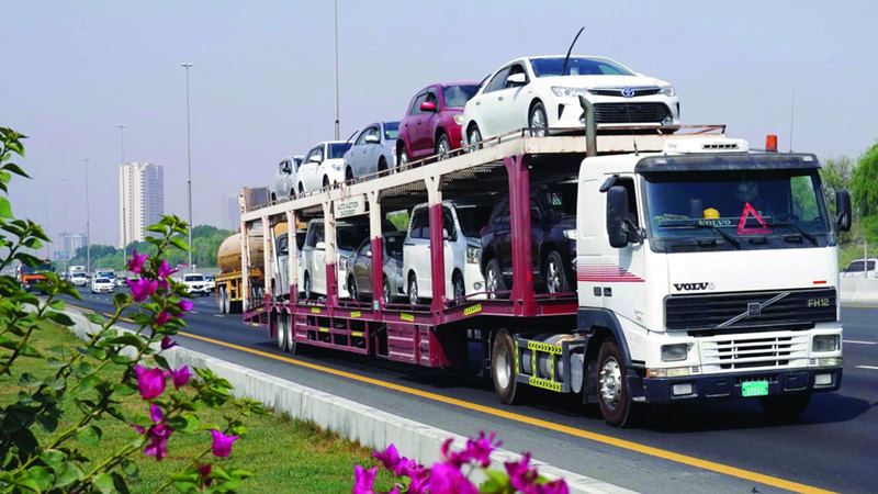 «طرق دبي» تكشف تفاصيل استراتيجية النقل التجاري واللوجستي البري 2030