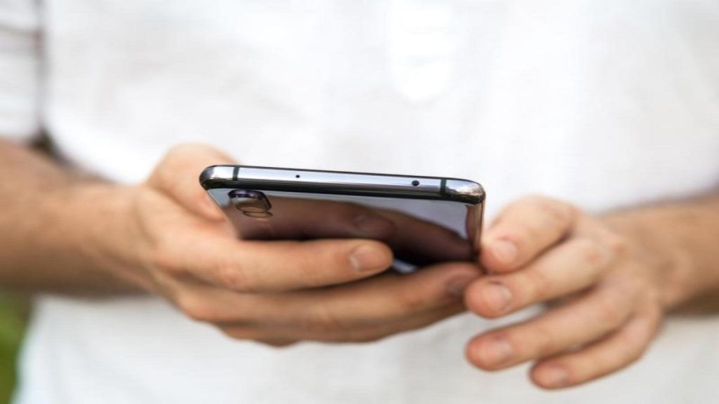 مرة واحدة في الأسبوع على الأقل.. لهذا السبب عليك إيقاف الهاتف الذكي وإعادة تشغيله؟