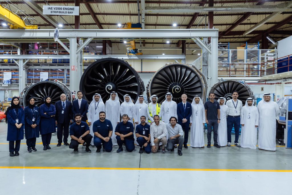 قطاع الطيران يساهم بدور مهم في نمو الإمارات وازدهارها