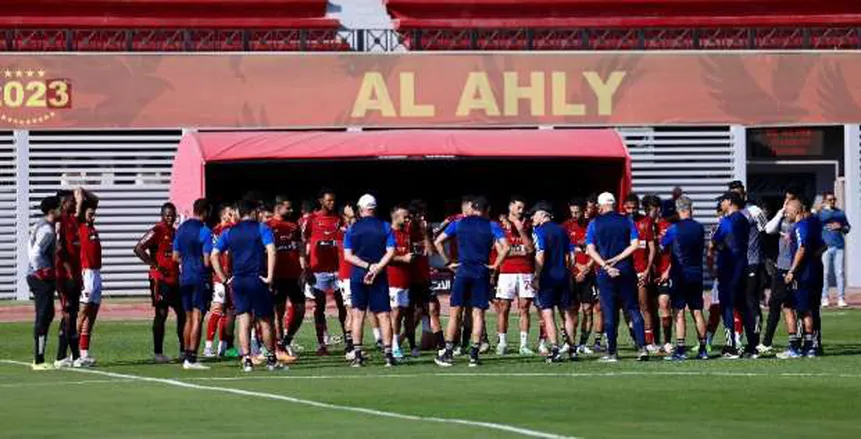 مصير عودة بيرسي تاو للأهلي.. وتفاصيل محاضرة كولر الأخيرة