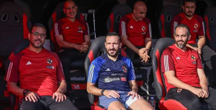 عاجل.. طبيب الأهلي يكشف تطورات إصابة علي معلول