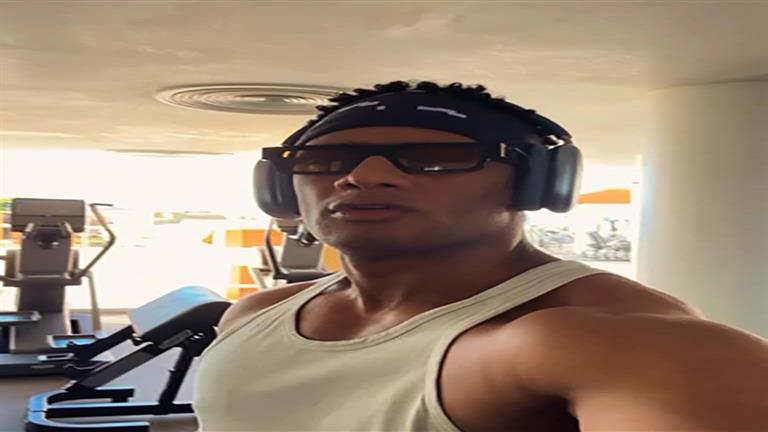 بالفيديو.. محمد رمضان يستعرض لياقته البدنية في الساحل والجمهور يتفاعل