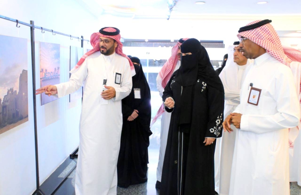 أطلقت معرض «إكسبو».. اللهيبي: الفنون تعزز قدرات طلابنا