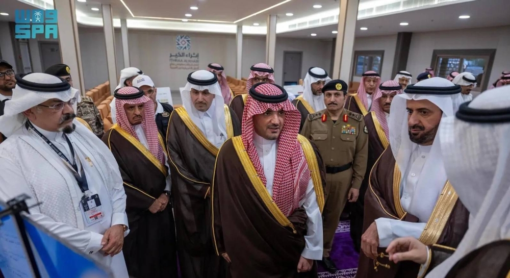 وزير الداخلية يتفقد عدداً من المشاريع التطويرية في المشاعر المقدسة