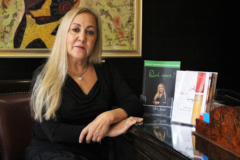 طبيبة مغربية تحتفي بـ”العندليب الأسمر”