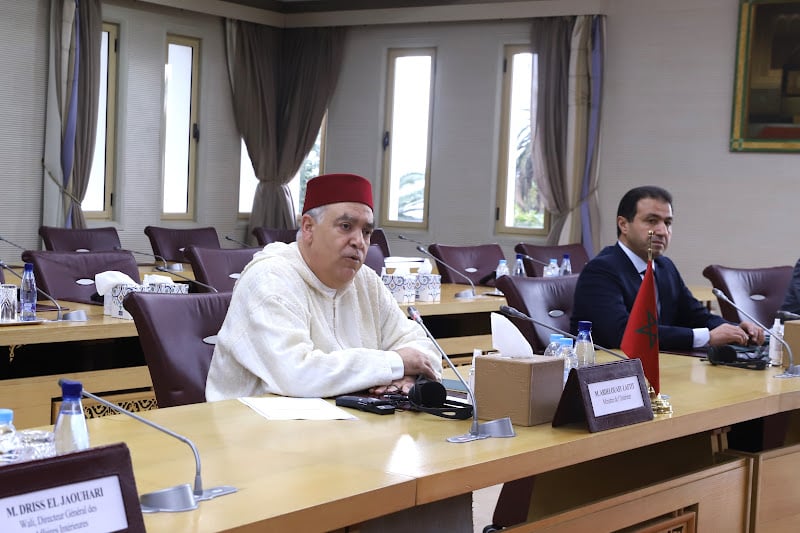 الداخلية تحقق في تنازع مصالح بجماعات