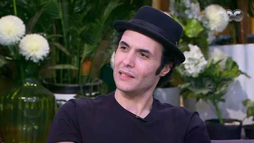 قبل حفل فرقة كايروكي في العلمين.. ما سر حب أمير عيد المفاجئ للتمثيل؟