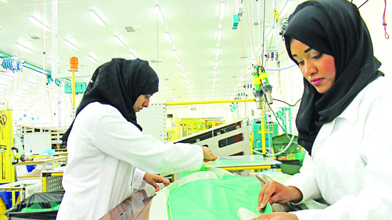 «يوم المرأة الإماراتية».. الوطن فخور برحلة العطاء والإنجاز