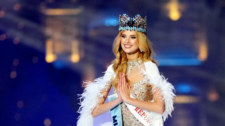 جمالها رهيب.. معلومات و50 صورة عن كريستينا بيشكوفا ملكة جمال العالم 2024