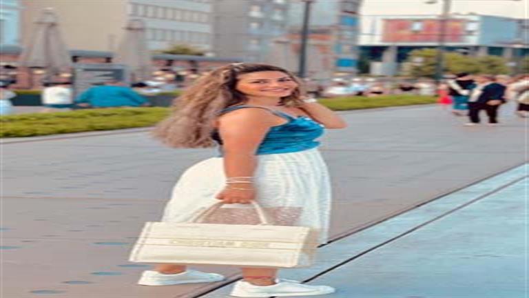 بالصور| أحدث ظهور لـ منة فضالي.. والجمهور: “أحلى من القمر”